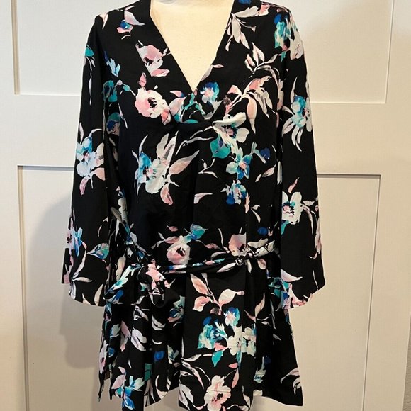Lane Bryant Tops - Lane Bryant Women Plus Size Black Floral Tunic Blouse Belt Tie Size 22/24